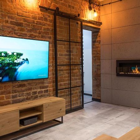 Apartament Black Loft Nysa Bagian luar foto