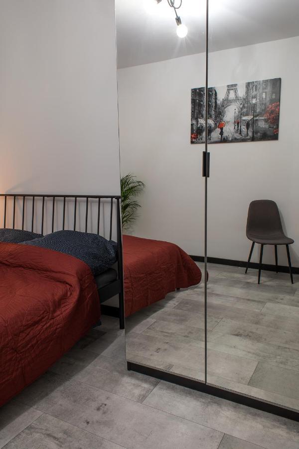 Apartament Black Loft Nysa Bagian luar foto