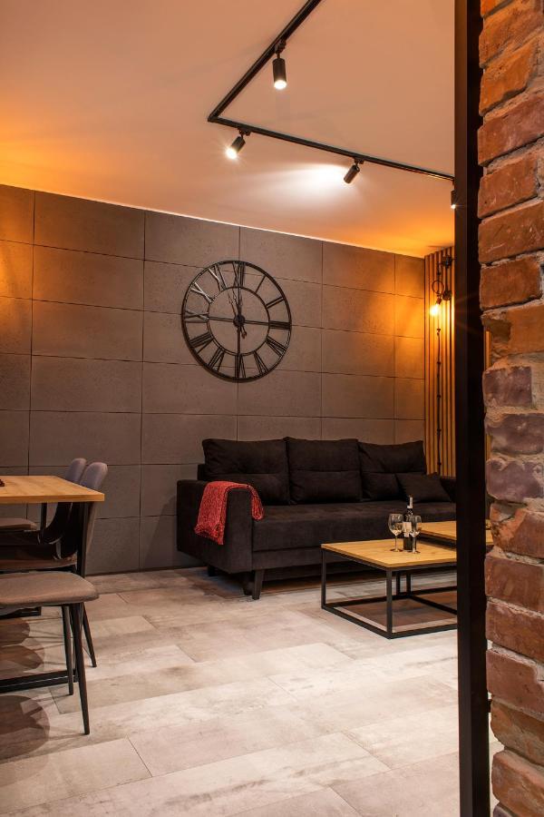 Apartament Black Loft Nysa Bagian luar foto